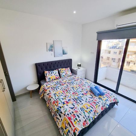 Sea La Vie Seaview Apartment Larnaca Extérieur photo