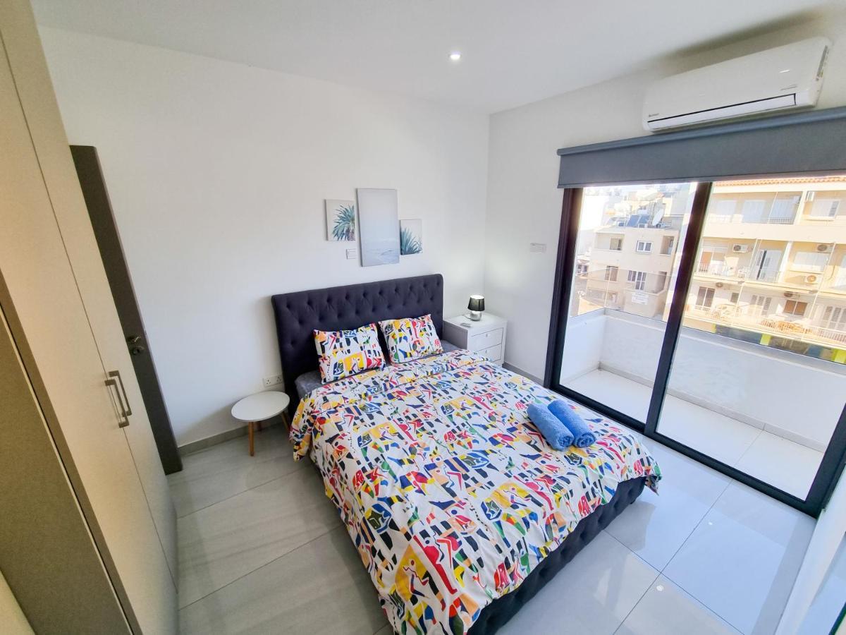 Sea La Vie Seaview Apartment Larnaca Extérieur photo